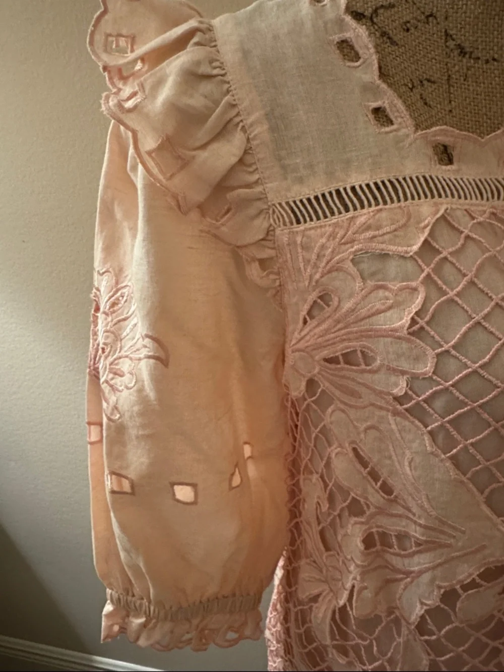 Peachy/pink embroidered cotton top size small - Picture 7 of 9